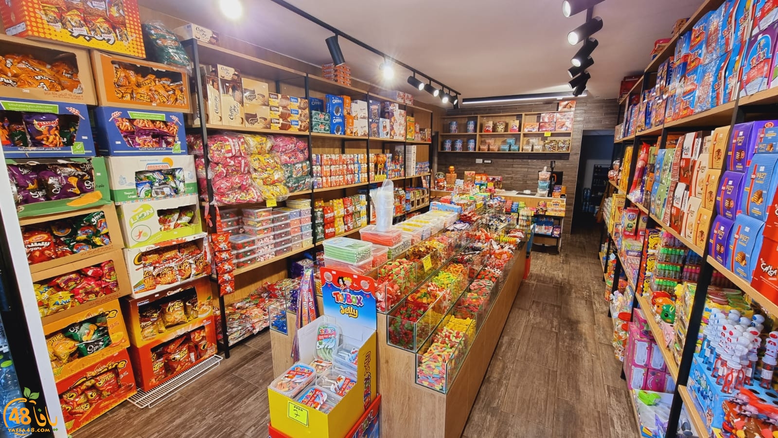   افتتاح محل حلويات يافا لكل أنواع الحلوى والشكولاتة